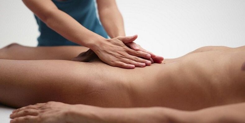 Il est préférable de faire effectuer un massage d'agrandissement du pénis par un spécialiste expérimenté. 